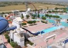 Kypr - květen 2004  Ayia Napa - Waterpark - pohled z nejvyšší atrakce : architektura, krajina, zábavní park